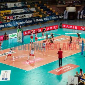 Naklejki_na_boisko_1