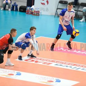 Naklejki_na_boisko_4