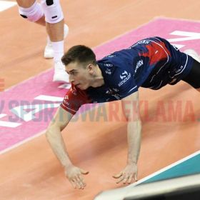 Naklejki_na_boisko_6